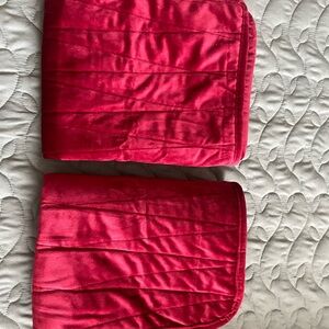 Set of two velvet pillow shams King